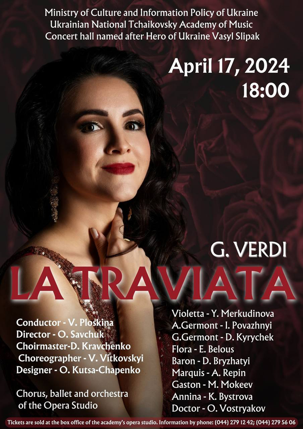 Il soprano Yulia Merkudinova nella rappresentazione operistica "La Traviata" di Giuseppe Verdi.